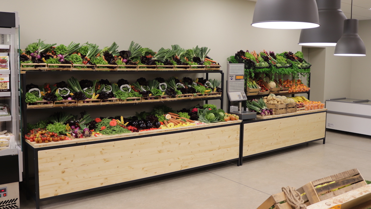 Banco della frutta e verdura