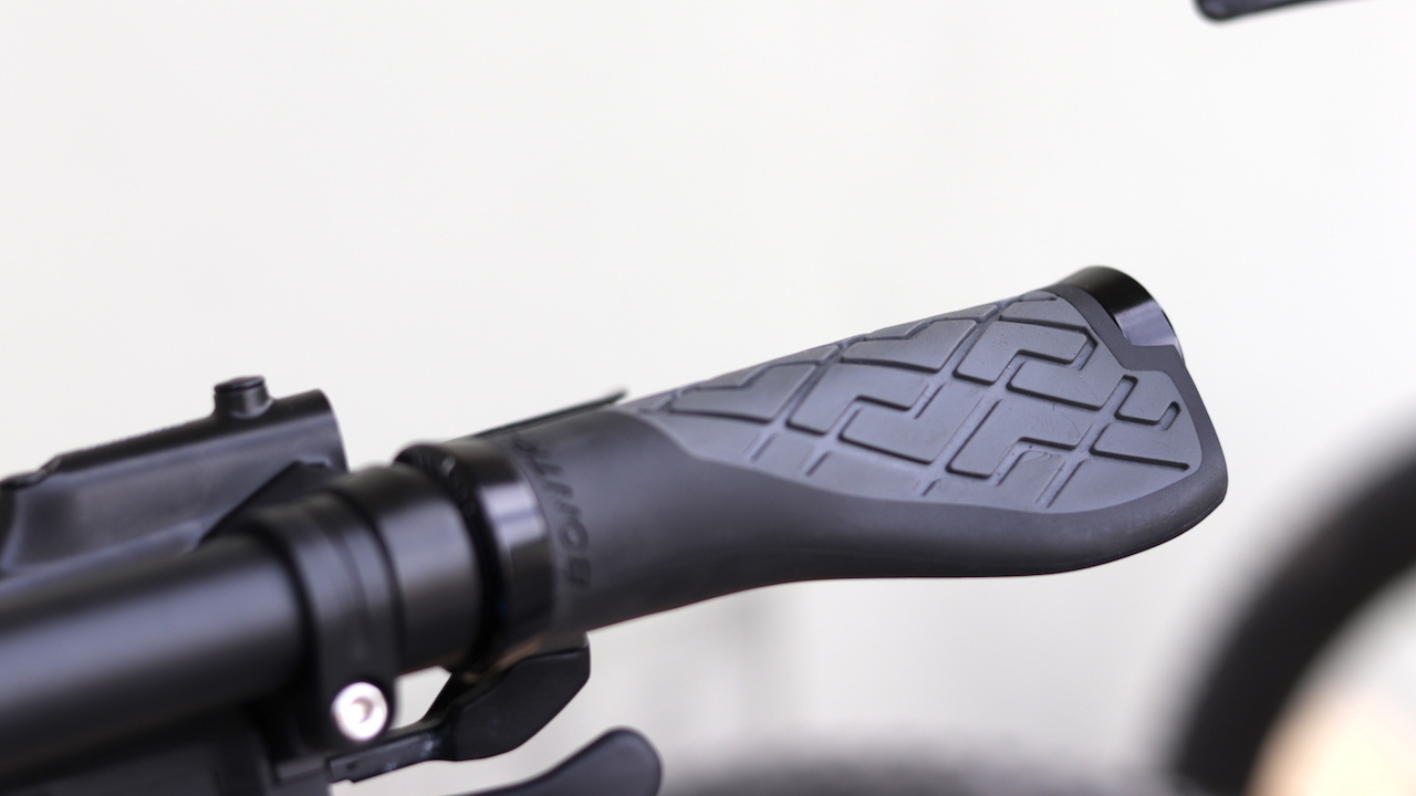 Manopola destra del manubrio della bicicletta